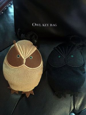 画像1: Owl Key Bag-ふくろうのぬいぐるみキーバッグ