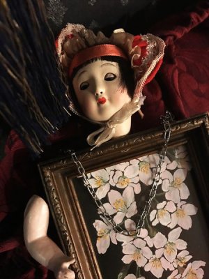 画像14: 伽椰子作　「桜子」オブジェ