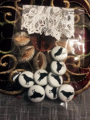 画像5: no.01 烏のくるみボタン