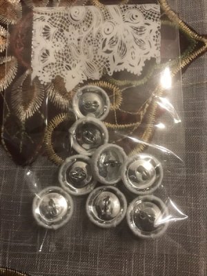 画像6: no.01 烏のくるみボタン