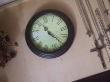 他の写真を見る2: Antique style古物風英字壁掛け時計