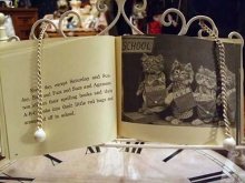 他の写真を見る2: 洋書[Four Little Kittens]Story Book