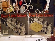 他の写真を見る1: 洋書[Four Little Kittens]Story Book