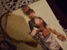 他の写真を見る3: タッセル飾り付1890’ｓ貴婦人ブックマークグリーティングカード