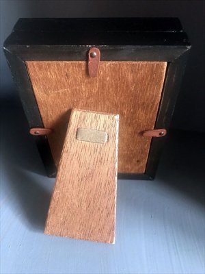 画像4: uroko-額入り絵 羊皮紙ドローイング「祈り」