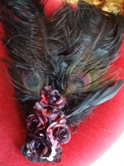 画像3: オーストリッチとブラックピーコックの羽根飾り「ブラックバッカラ」