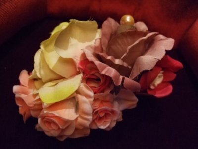 画像2: 薔薇のブーケの髪飾り　コンコルド