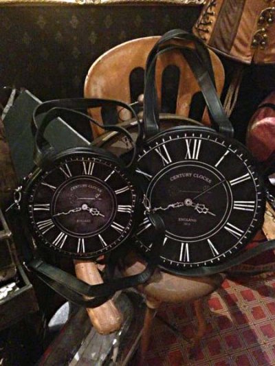 画像3: [再入荷]時計のモノクロバッグ " BLACK CLOCK-LARGE" round gothic handbag A4