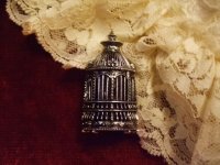 画像1:  "VICTORIAN BIRDCAGE" half 3D hairclips　ヘアクリップ2Ｐセット