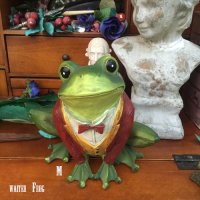 画像1: the Waiter Frog  object doll 