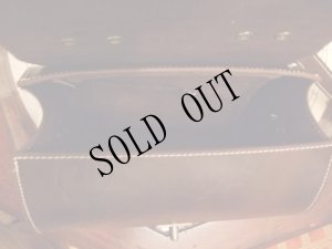 画像3: [再入荷]アンティークブラウン草木柄入り筒型バッグ (3)