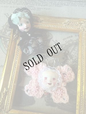 画像10: ちいさなともだちブローチ　DOLL HOUSE　no.3 (10)
